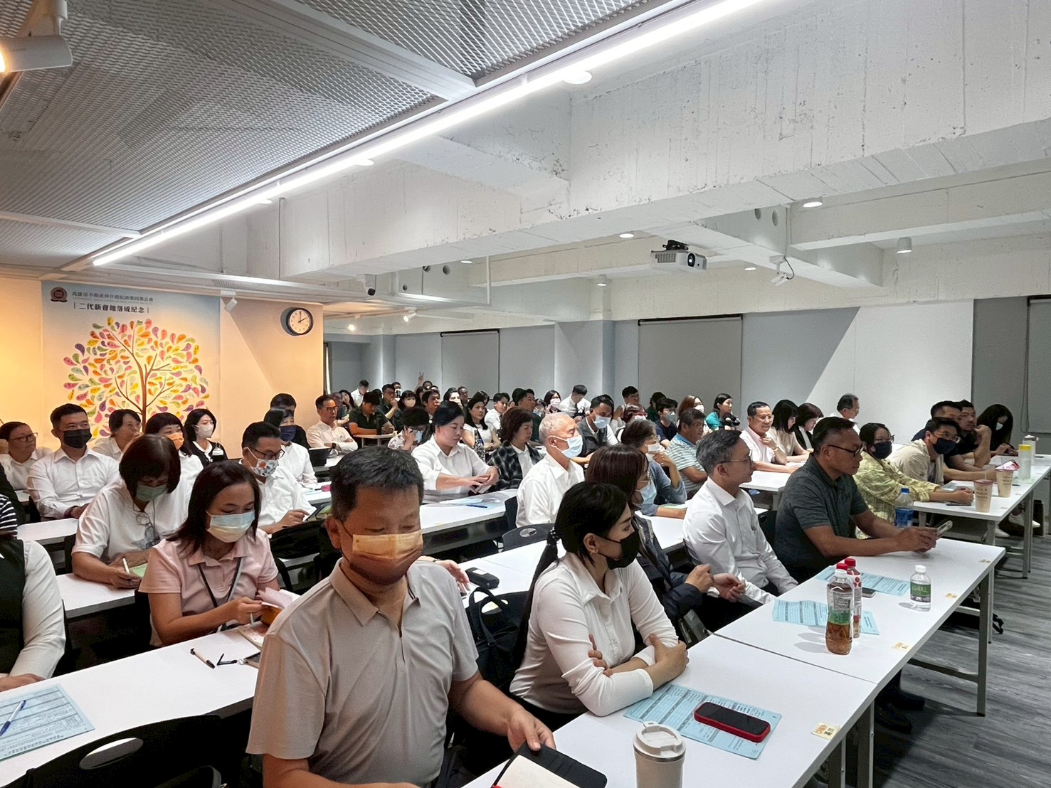 1382143_570eff37f76cf07966c41faa5a5b5051